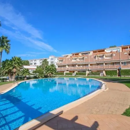 Planta Baja Con Piscina A Tres Min De La Playa