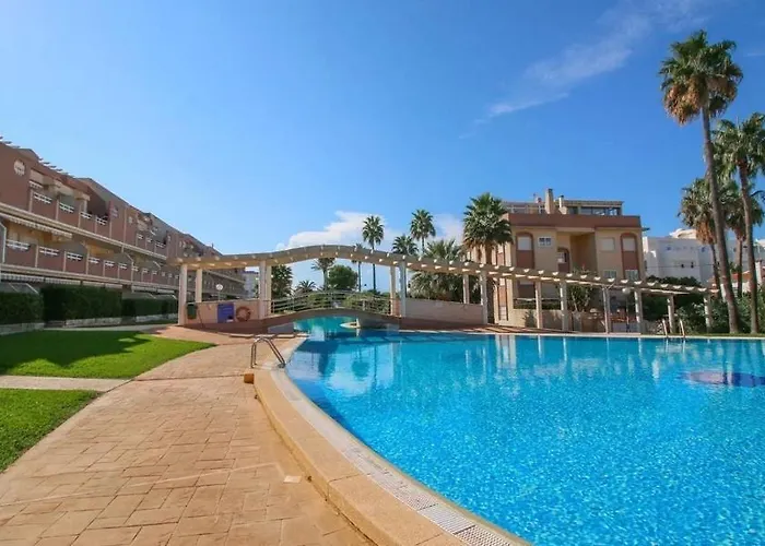 Planta Baja Con Piscina A Tres Min De La Playa * Denia