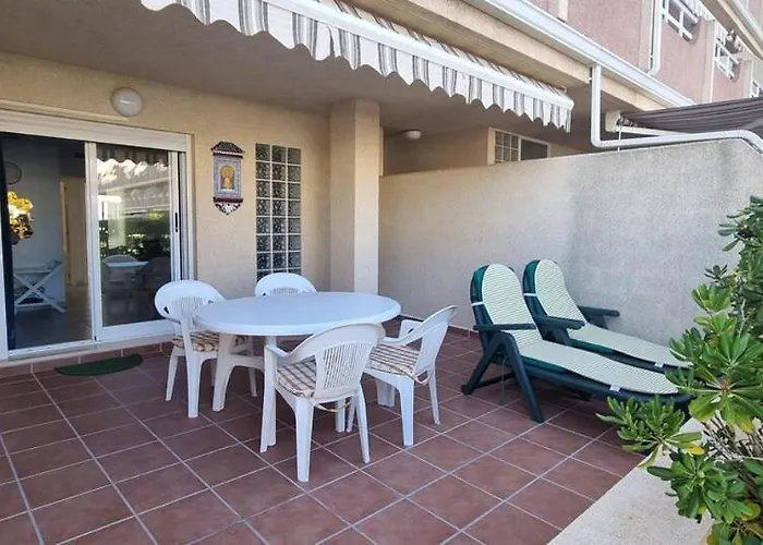 Planta Baja Con Piscina A Tres Min De La Playa * Denia